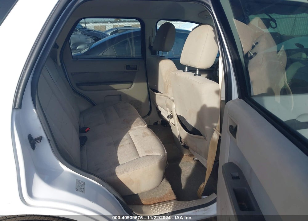 2010 FORD ESCAPE XLT VIN: 1FMCU9DG7AKC22064