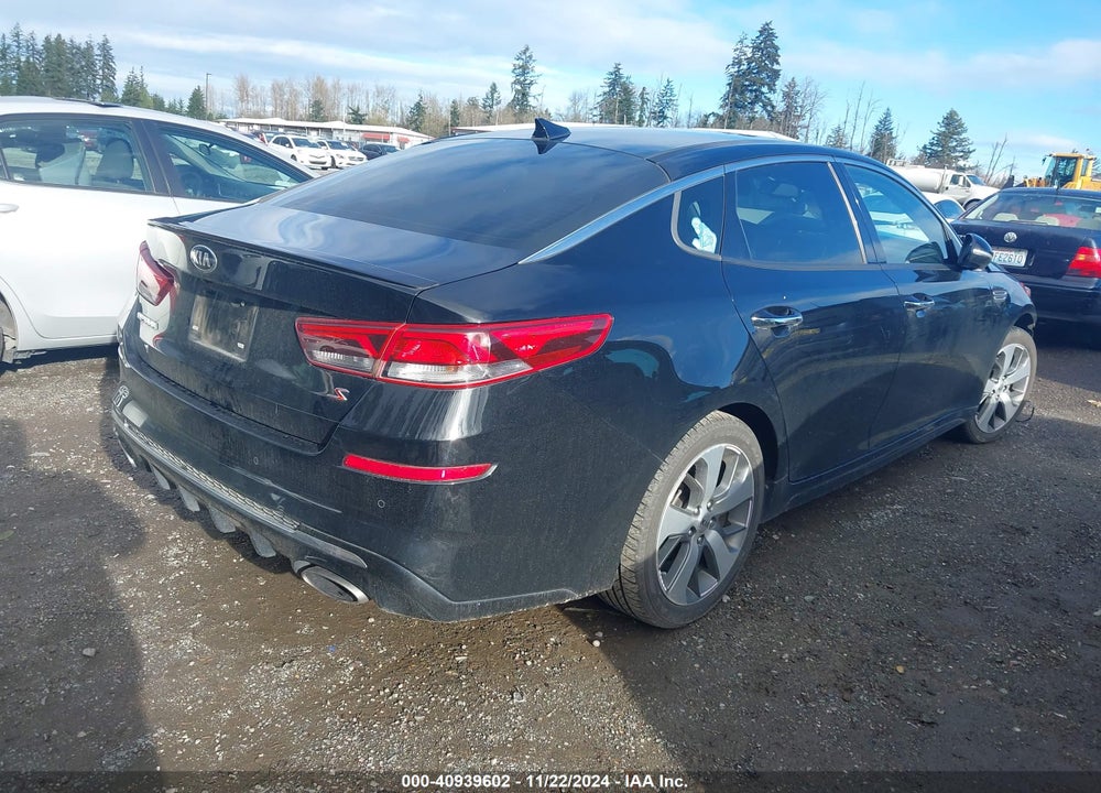 2019 KIA OPTIMA S VIN: 5XXGT4L36KG370132