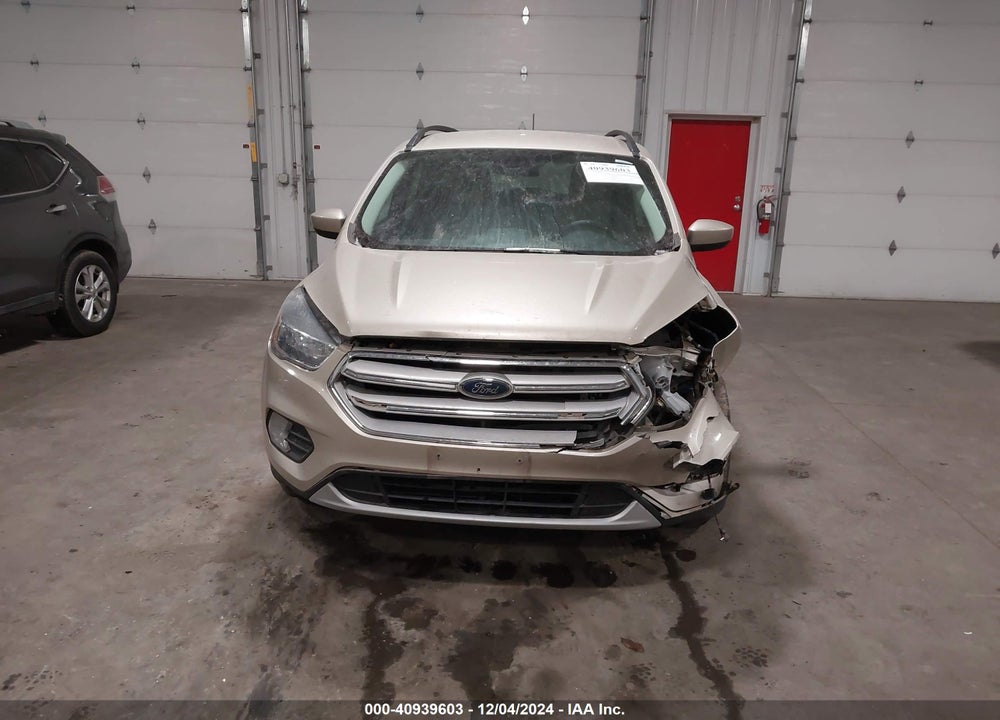 2018 FORD ESCAPE SE VIN: 1FMCU9GD9JUA97736