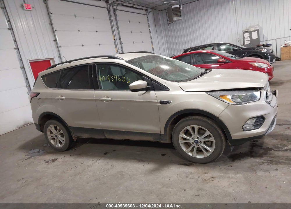 2018 FORD ESCAPE SE VIN: 1FMCU9GD9JUA97736
