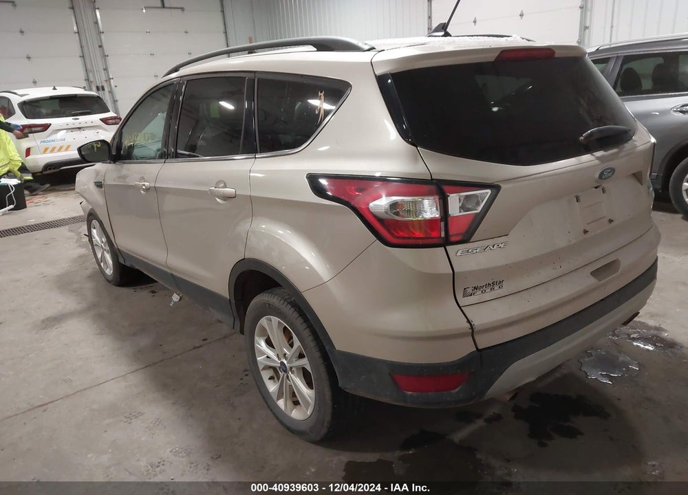 2018 FORD ESCAPE SE VIN: 1FMCU9GD9JUA97736