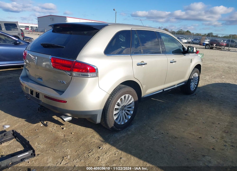 2011 LINCOLN MKX VIN: 2LMDJ6JK6BBJ12112