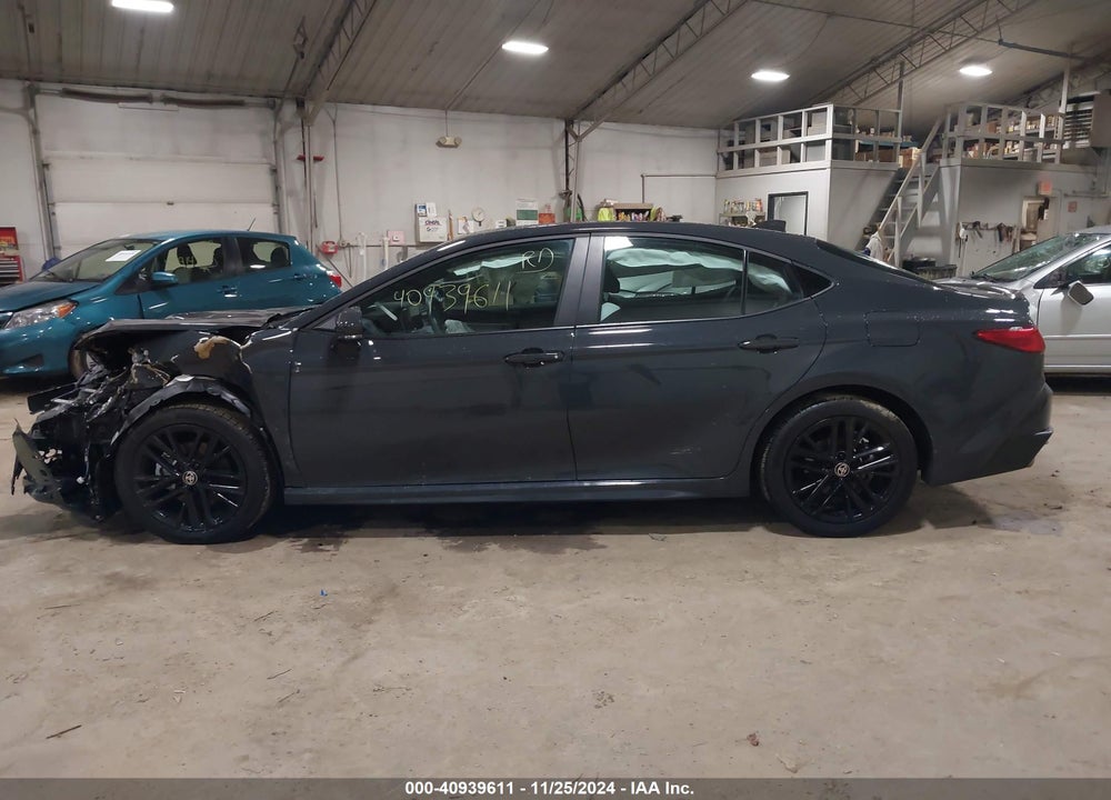 2025 TOYOTA CAMRY SE VIN: 4T1DBADK1SU501421
