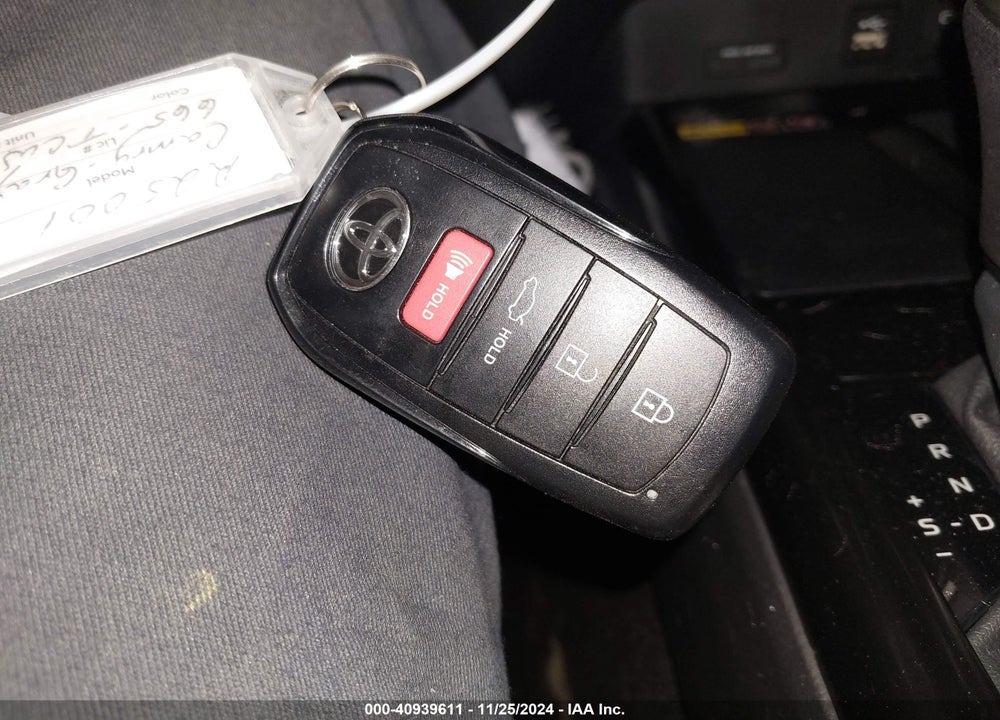 2025 TOYOTA CAMRY SE VIN: 4T1DBADK1SU501421