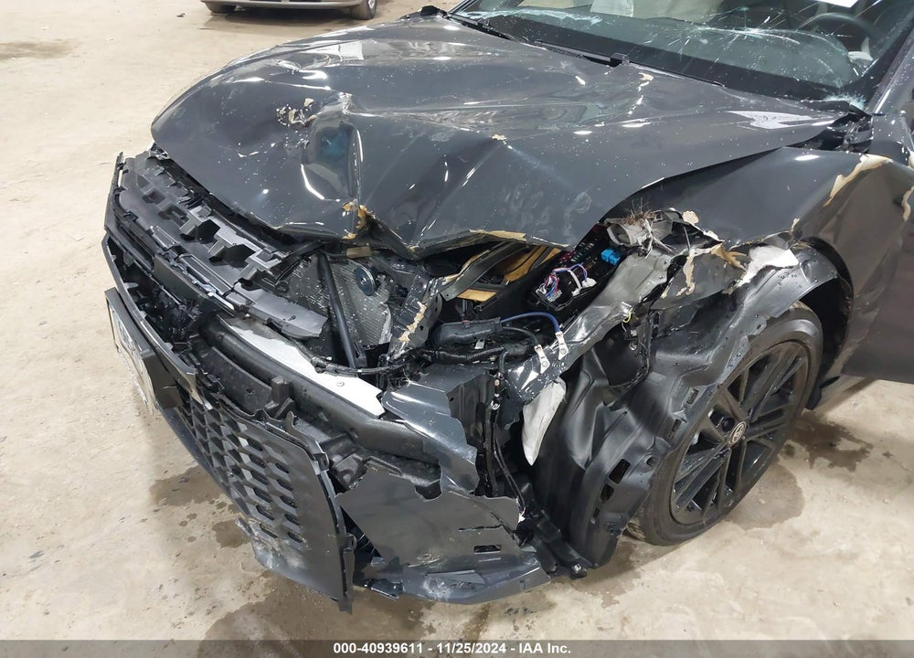 2025 TOYOTA CAMRY SE VIN: 4T1DBADK1SU501421