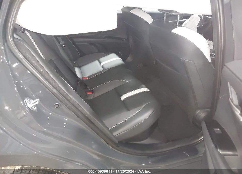 2025 TOYOTA CAMRY SE VIN: 4T1DBADK1SU501421