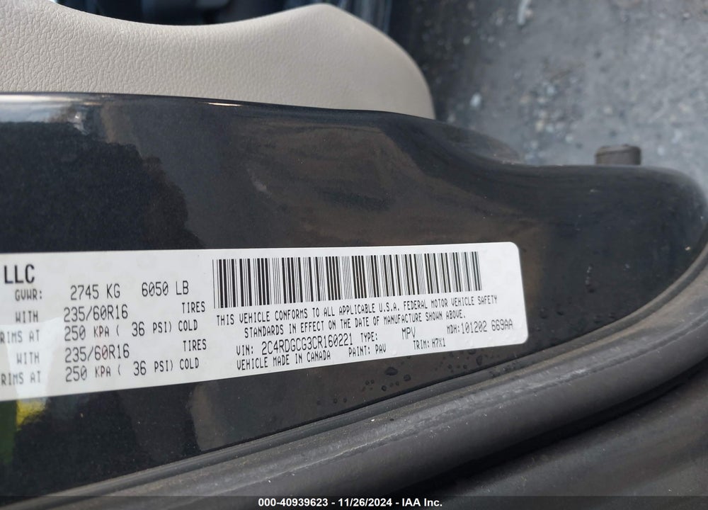 2012 DODGE GRAND CARAVAN SXT VIN: 2C4RDGCG3CR160221