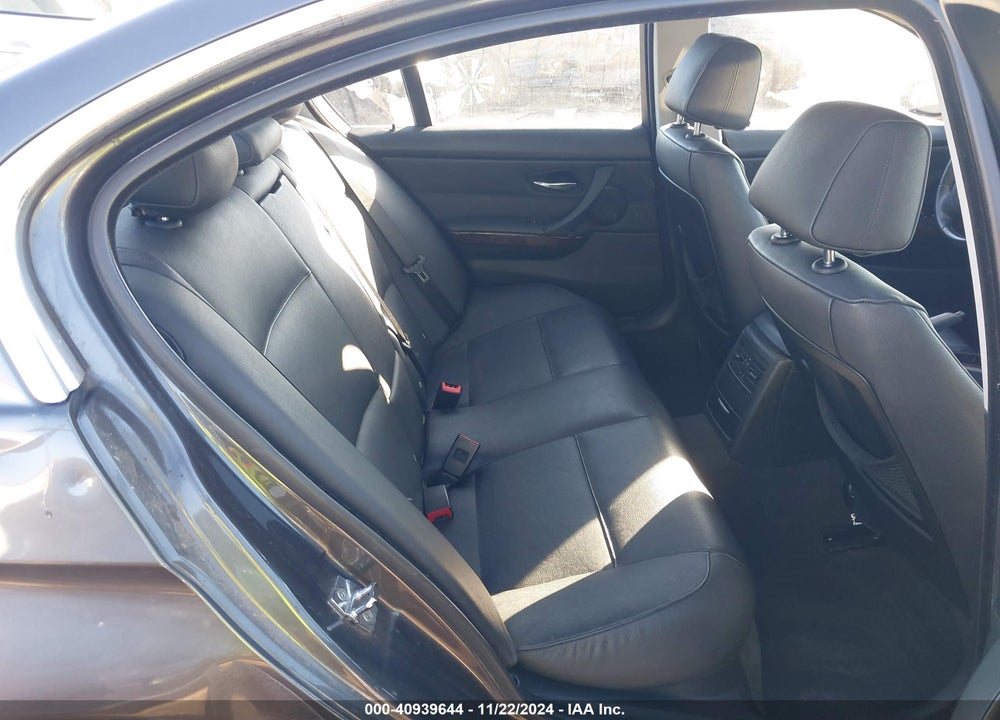 2006 BMW 330I VIN: WBAVB33506KS37350