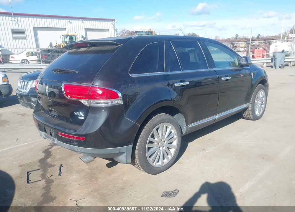 2011 LINCOLN MKX VIN: 2LMDJ8JK0BBJ16328