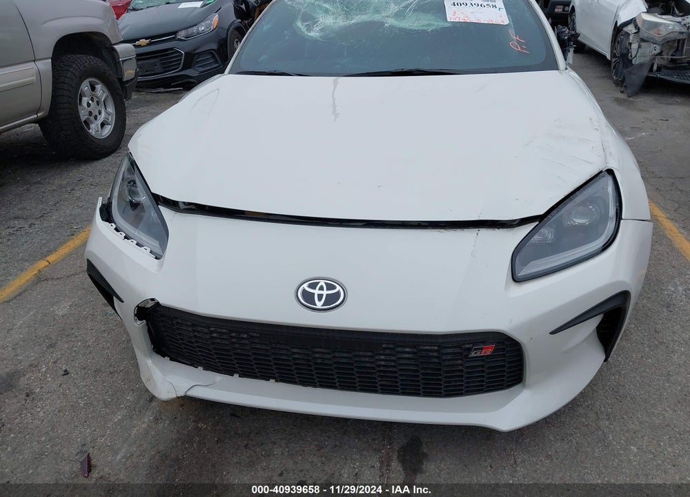 2024 TOYOTA GR86 PREMIUM VIN: JF1ZNBE16R8756765