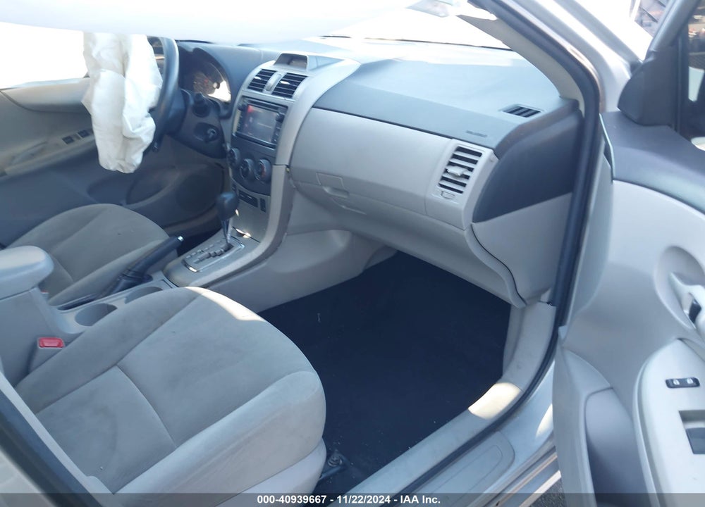 2013 TOYOTA COROLLA LE VIN: 2T1BU4EE7DC973610