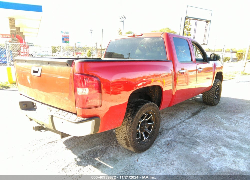 2007 CHEVROLET SILVERADO 1500 LT1 VIN: 2GCFK13Y971575109