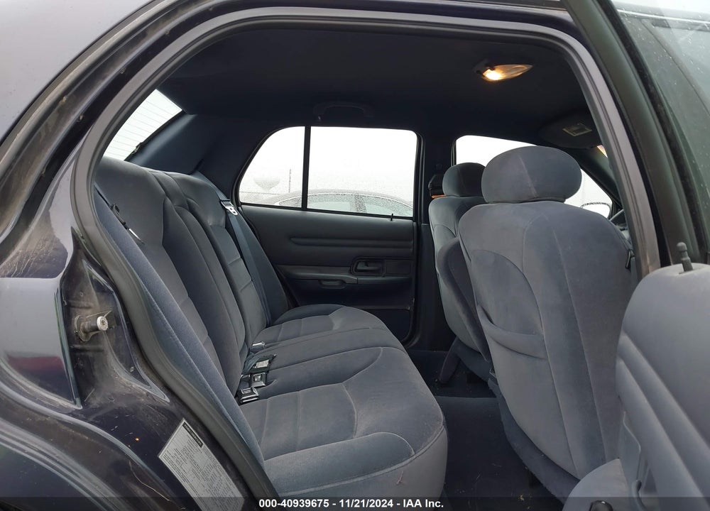 2000 FORD CROWN VICTORIA LX VIN: 2FAFP74W9YX132447