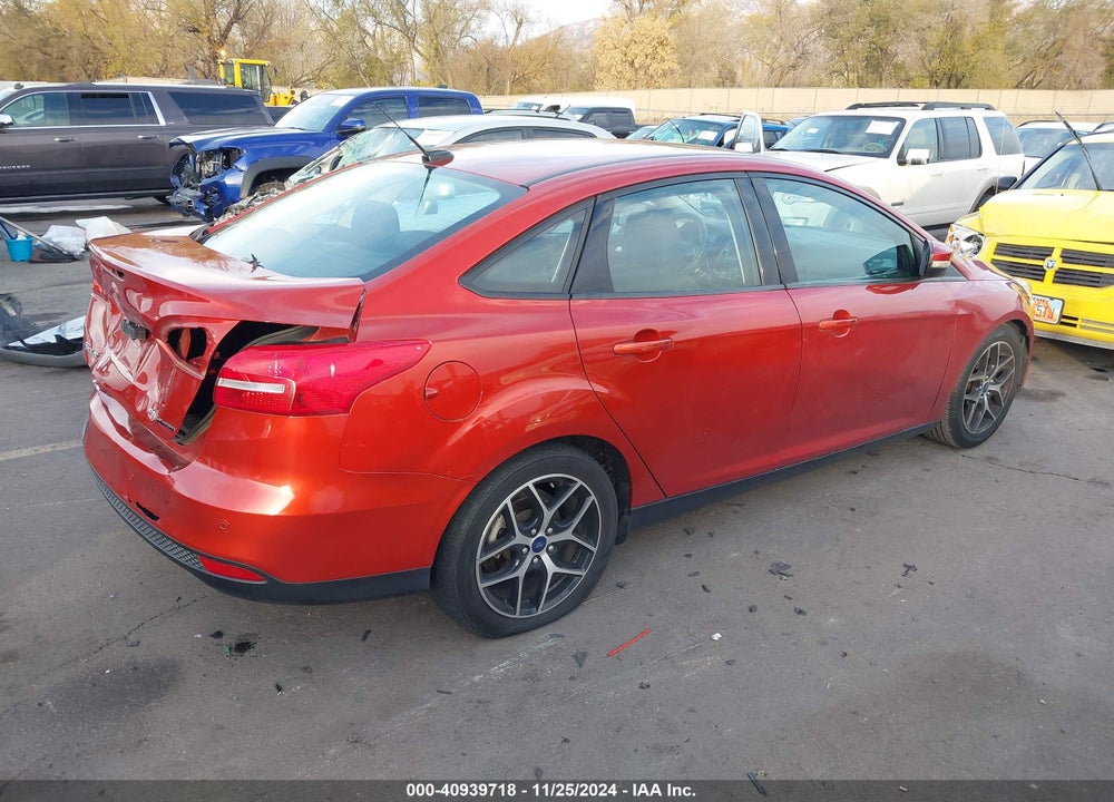 2018 FORD FOCUS SEL VIN: 1FADP3H26JL311202