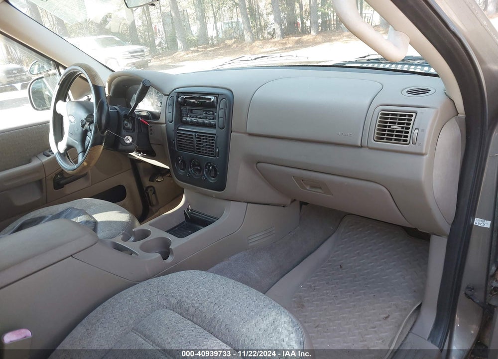 2003 FORD EXPLORER XLS VIN: 1FMZU62K13UA76252