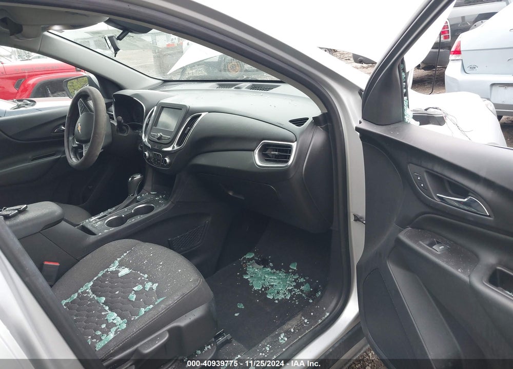 2018 CHEVROLET EQUINOX LT VIN: 2GNAXJEV1J6324746