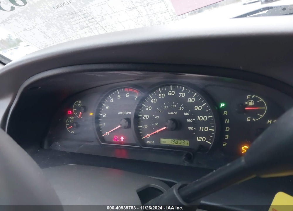 2006 TOYOTA TUNDRA SR5 V8 VIN: 5TBET34186S501184