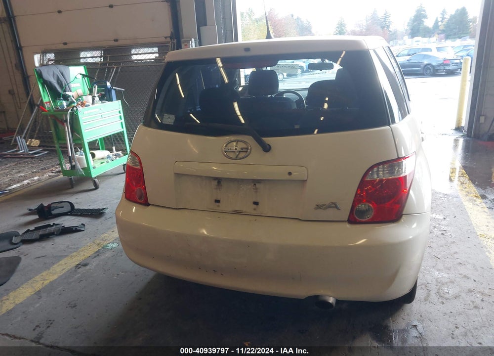 2006 TOYOTA SCION XA VIN: JTKKT624065000880