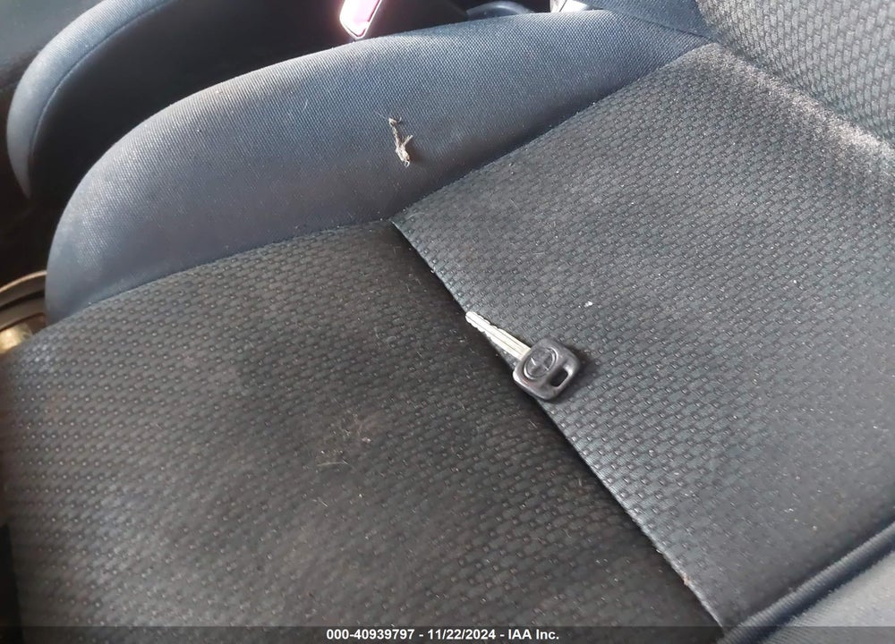 2006 TOYOTA SCION XA VIN: JTKKT624065000880
