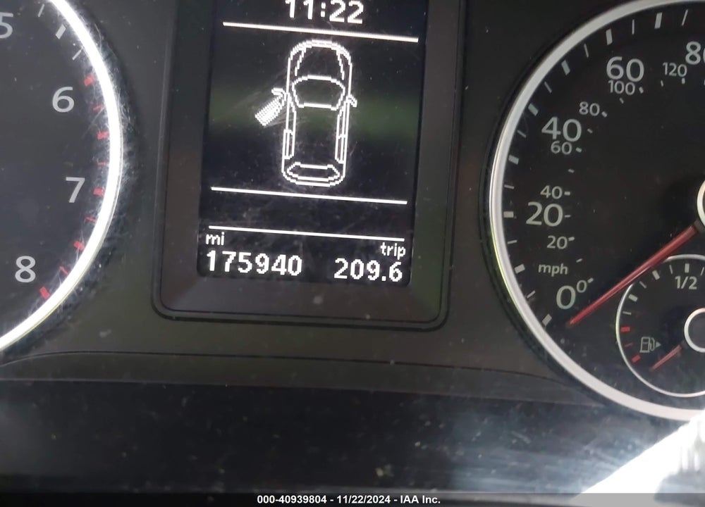 2016 VOLKSWAGEN TIGUAN SE VIN: WVGBV7AX9GW607631