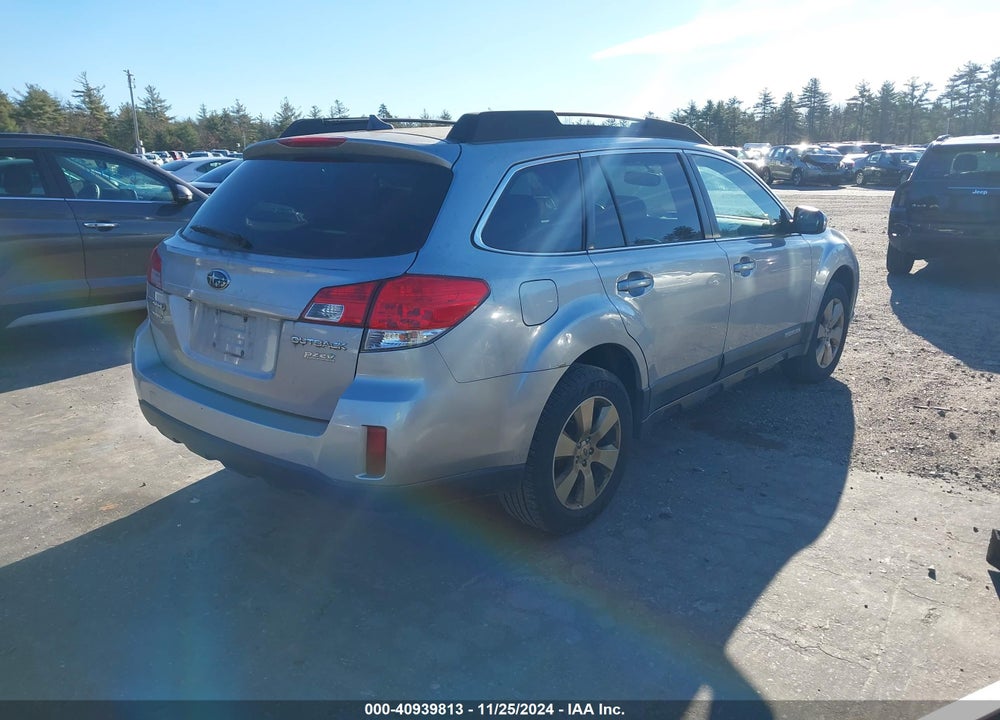 2012 SUBARU OUTBACK 2.5I LIMITED VIN: 4S4BRBLC4C3268581