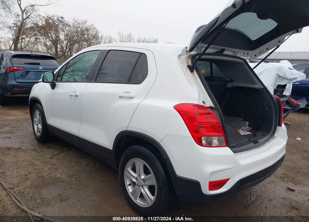 2020 CHEVROLET TRAX FWD LS VIN: KL7CJKSB2LB320026