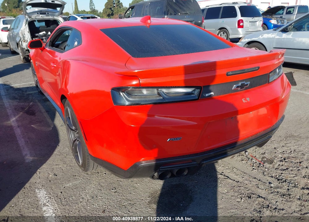 2018 CHEVROLET CAMARO 2LT VIN: 1G1FD1RS8J0158119