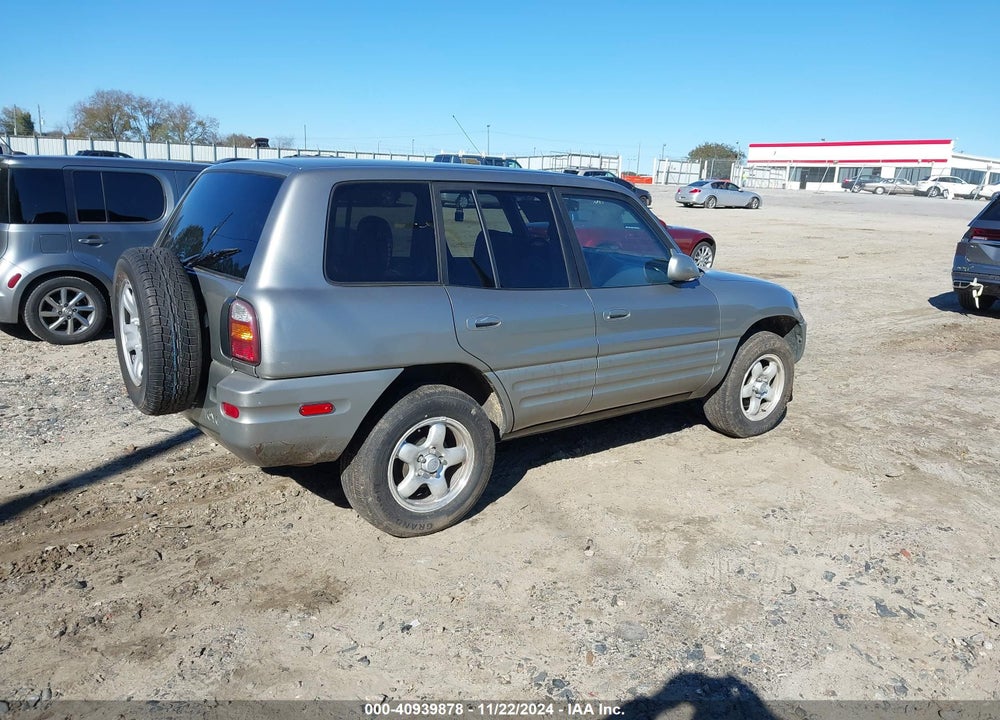 1999 TOYOTA RAV4 VIN: JT3GP10VXX7045836