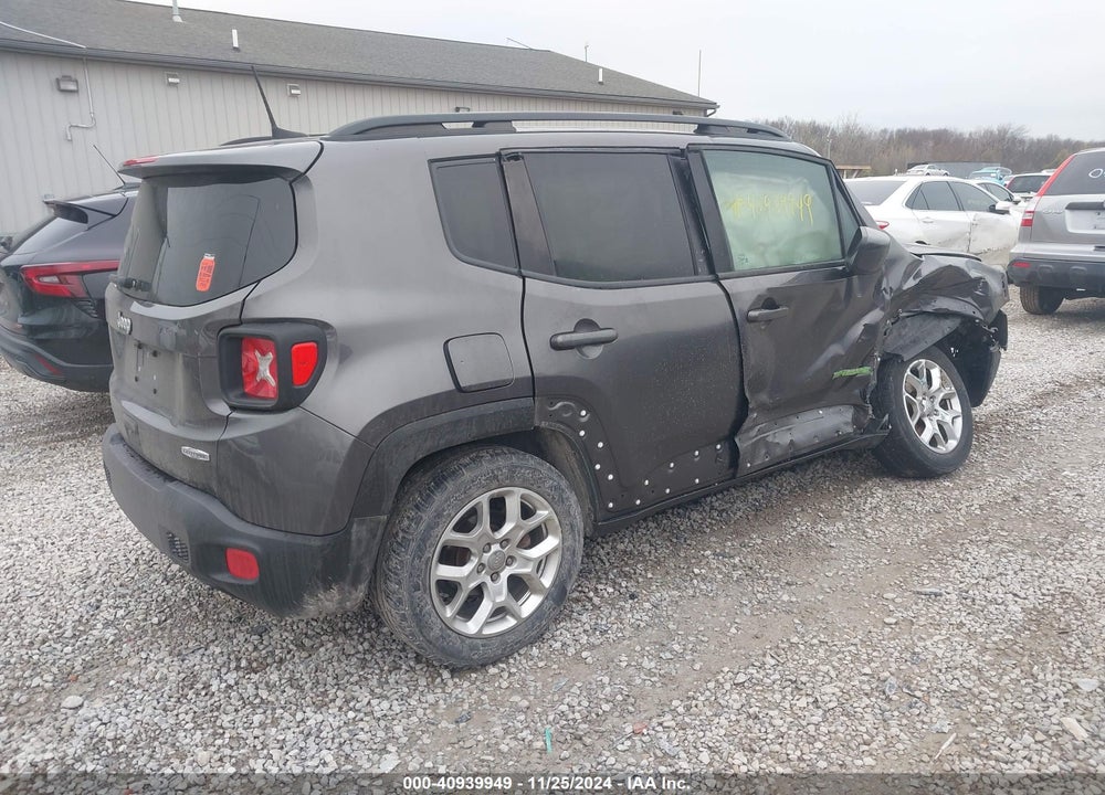 2018 JEEP RENEGADE LATITUDE FWD VIN: ZACCJABB9JPH10590