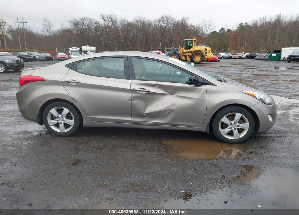 2013 HYUNDAI ELANTRA GLS VIN: 5NPDH4AE9DH321006
