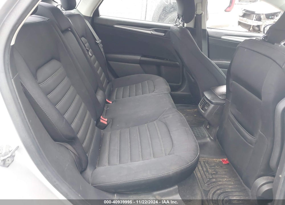 2014 FORD FUSION SE VIN: 1FA6P0H73E5376490