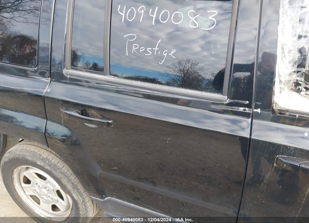 2014 JEEP PATRIOT SPORT VIN: 1C4NJPBA0ED659844
