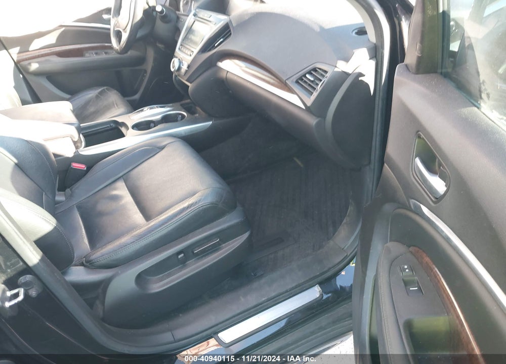 2017 ACURA MDX TECHNOLOGY PACKAGE VIN: 5FRYD3H55HB011578