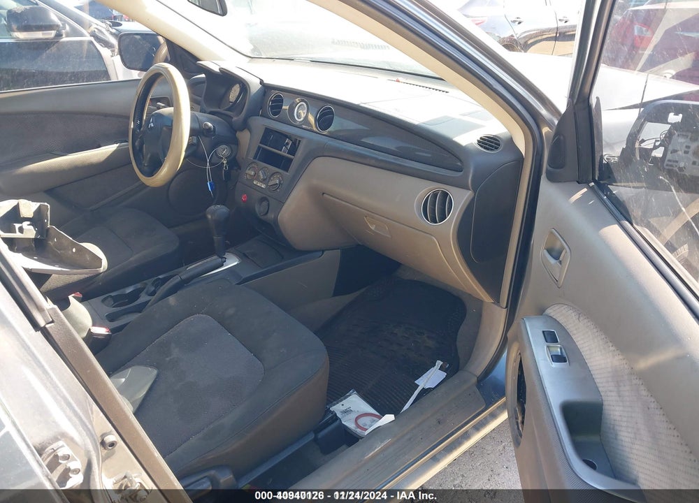 2003 MITSUBISHI OUTLANDER XLS VIN: JA4LZ41GX3U028630