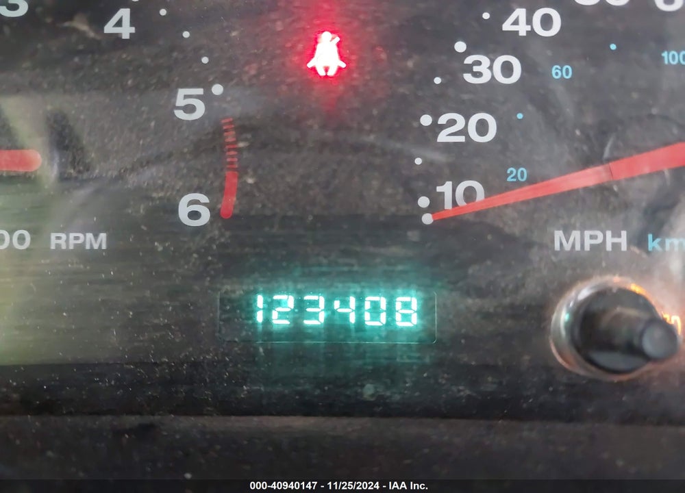 2003 JEEP WRANGLER SAHARA VIN: 1J4FA59S93P336647