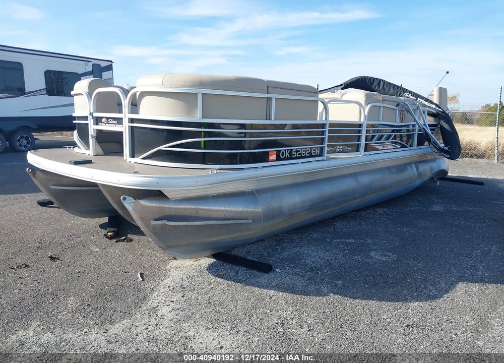 2021 SUNTRACKER SPORT FIS VIN: BUJ12907D121