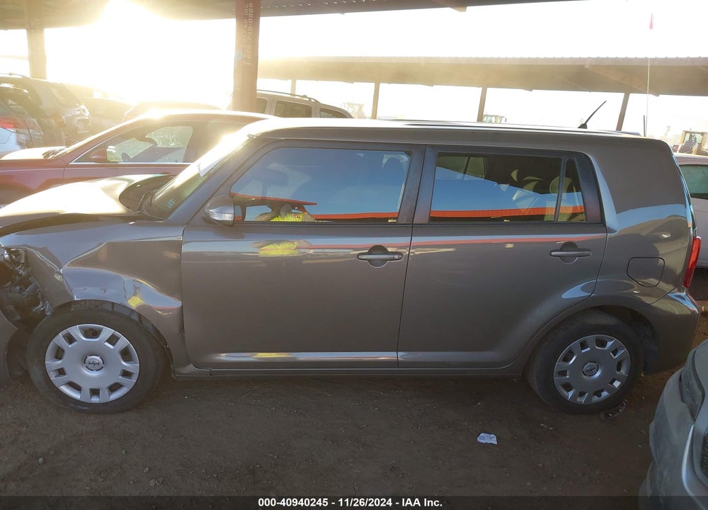 2011 SCION XB VIN: JTLZE4FE1B1128218