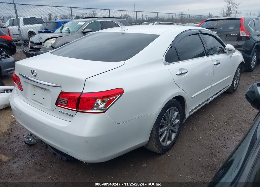 2011 LEXUS ES 350 VIN: JTHBK1EG5B2465572