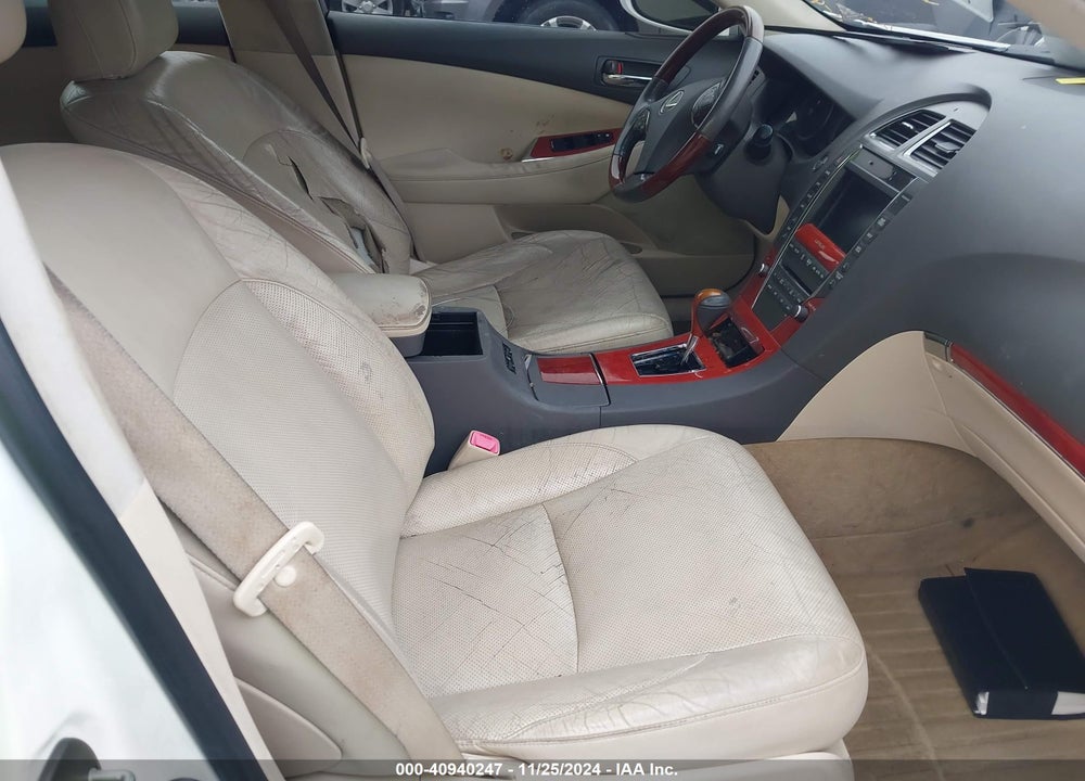 2011 LEXUS ES 350 VIN: JTHBK1EG5B2465572