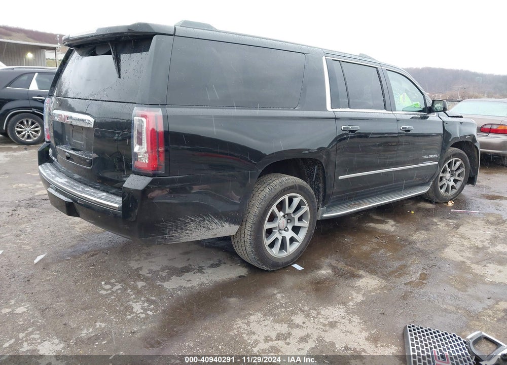 2016 GMC YUKON XL DENALI VIN: 1GKS2HKJ6GR322658