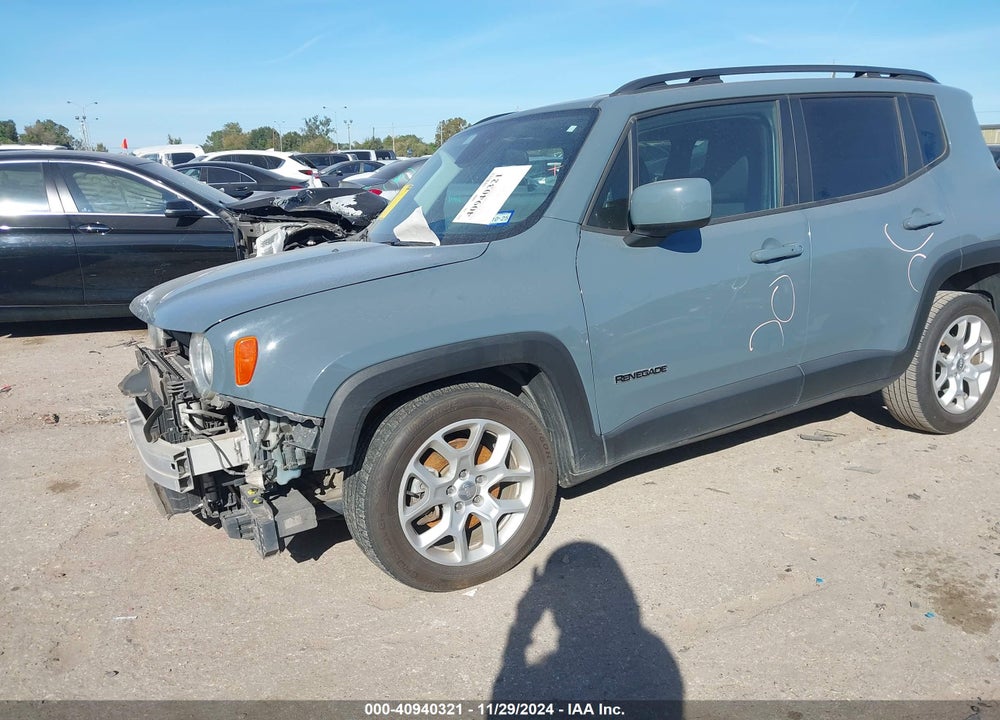 2018 JEEP RENEGADE LATITUDE FWD VIN: ZACCJABB6JPJ40805