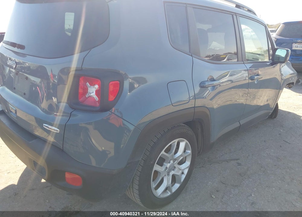 2018 JEEP RENEGADE LATITUDE FWD VIN: ZACCJABB6JPJ40805