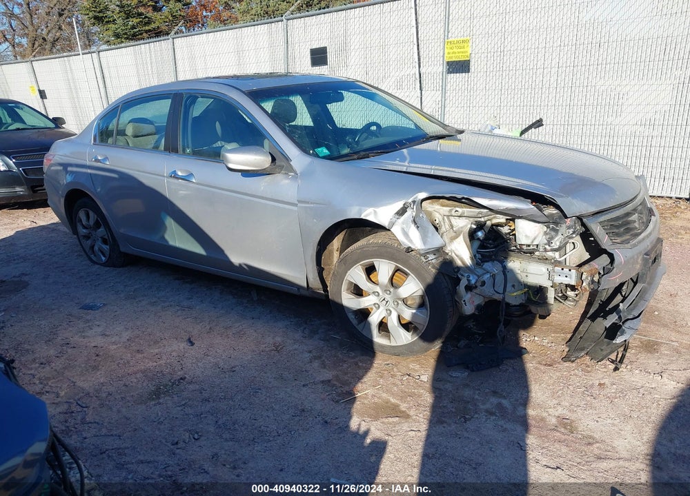 2010 HONDA ACCORD 3.5 EX-L VIN: 1HGCP3F83AA028413