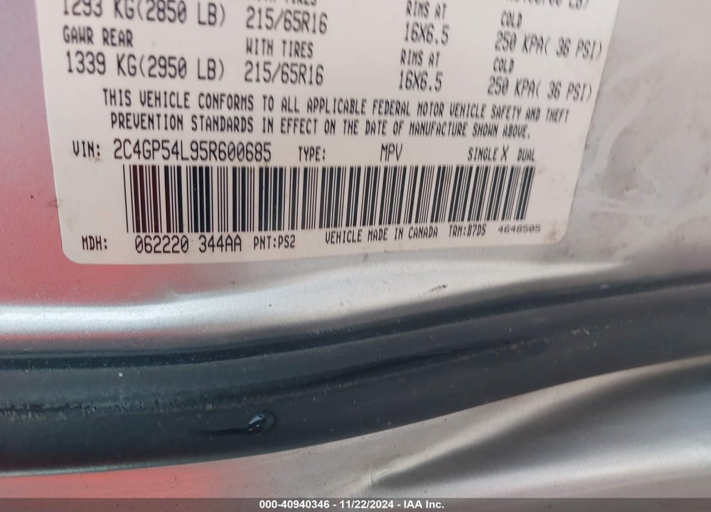 2005 CHRYSLER TOWN & COUNTRY TOURING VIN: 2C4GP54L95R600685