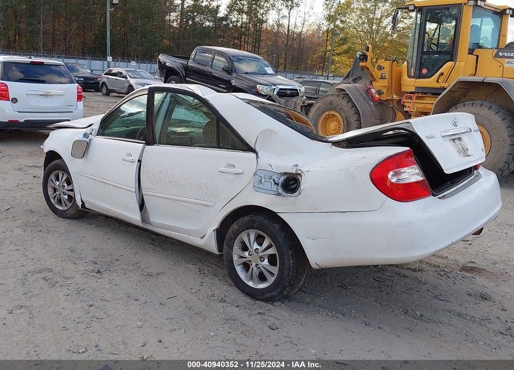 2004 TOYOTA CAMRY LE V6 VIN: 4T1BF32K24U076028
