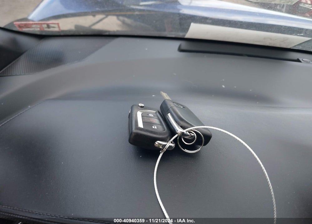 2018 TOYOTA C-HR XLE VIN: NMTKHMBX4JR006741