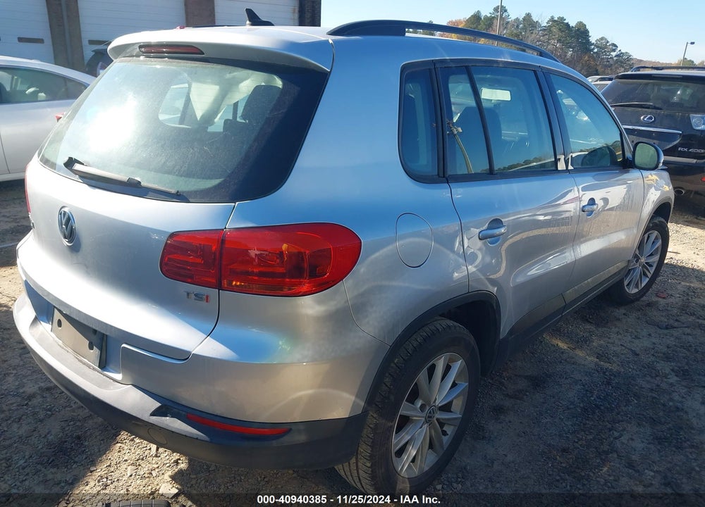 2018 VOLKSWAGEN TIGUAN LIMITED 2.0T VIN: WVGAV7AX4JK000403