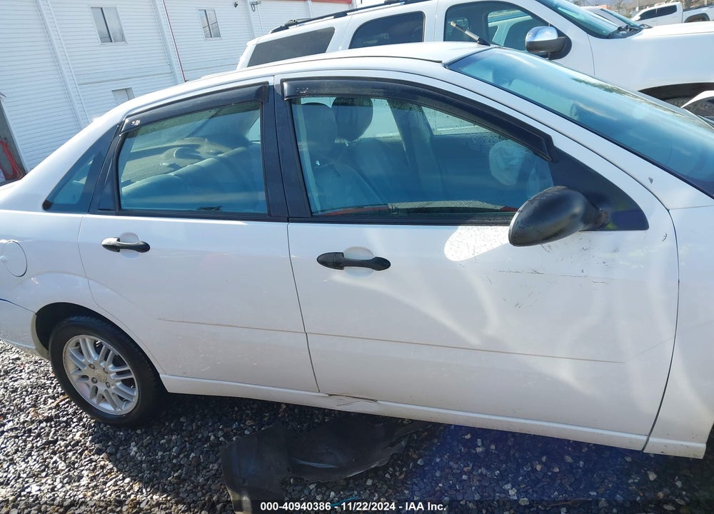 2006 FORD FOCUS ZX4 VIN: 1FAFP34N46W126242