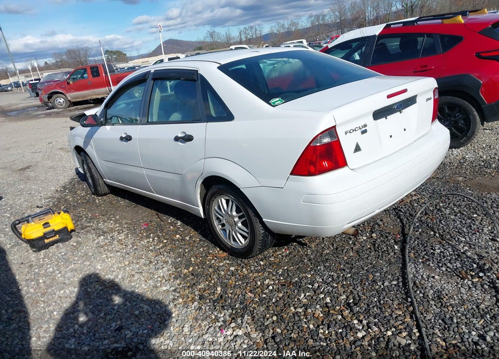 2006 FORD FOCUS ZX4 VIN: 1FAFP34N46W126242