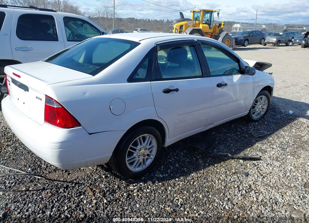 2006 FORD FOCUS ZX4 VIN: 1FAFP34N46W126242